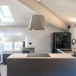 דירה Casa Cometa Designer Attic