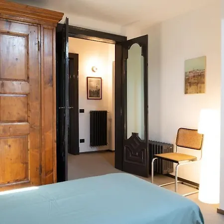 דירה Casa Cometa Designer Attic