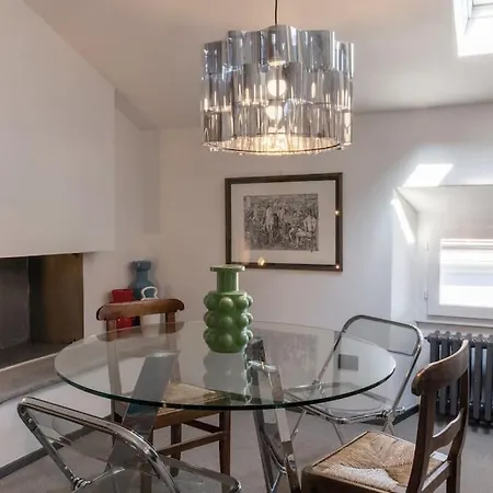 Apartament Casa Cometa Designer Attic *