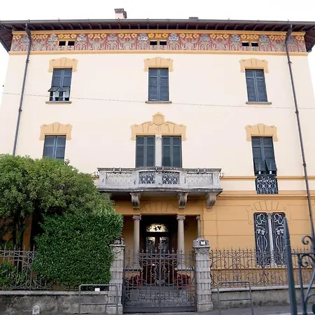 Casa Cometa Designer Attic Apartament *